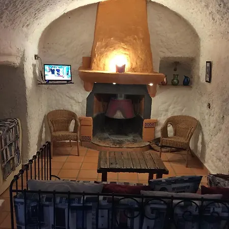 Cuevas La Tala 3*